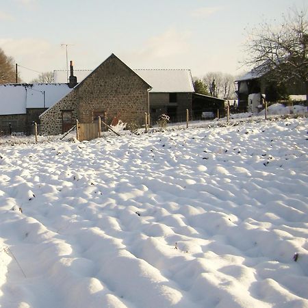 Sainte-Marie-du-Bois  La Cloue B&B 외부 사진