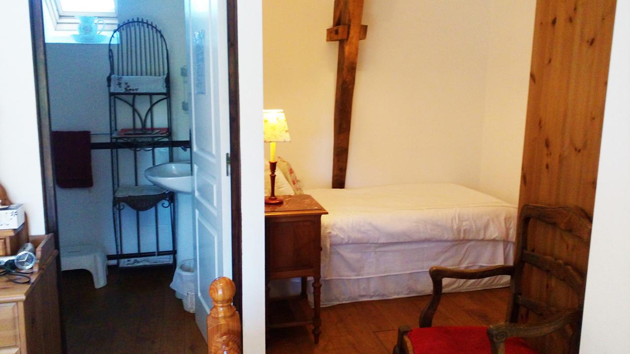 Sainte-Marie-du-Bois  La Cloue B&B 외부 사진